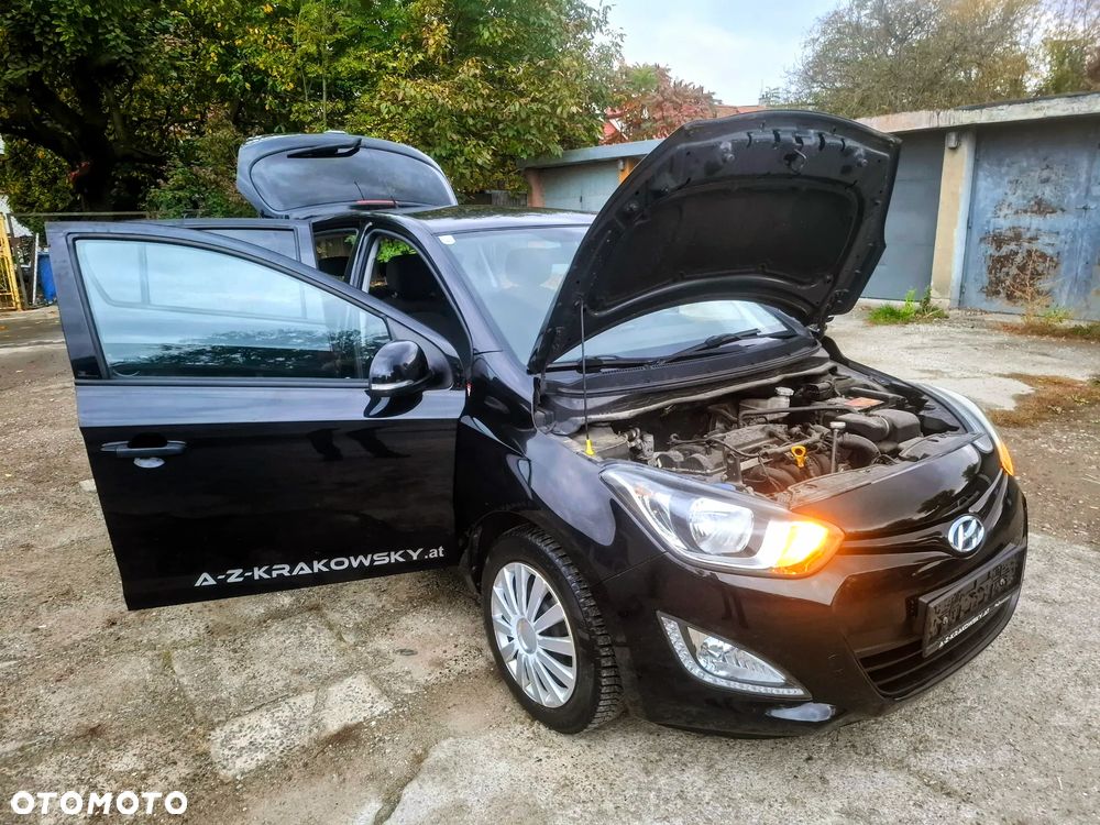Hyundai i20 - 23