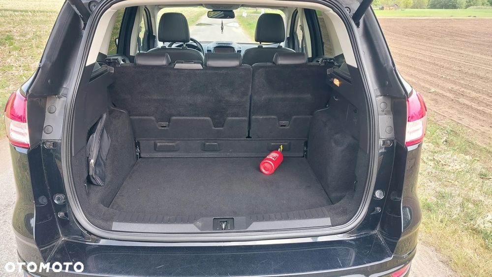 Ford Kuga 2.0 TDCi 2x4 Individual - 16