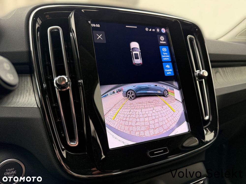 Volvo XC 40 - 24
