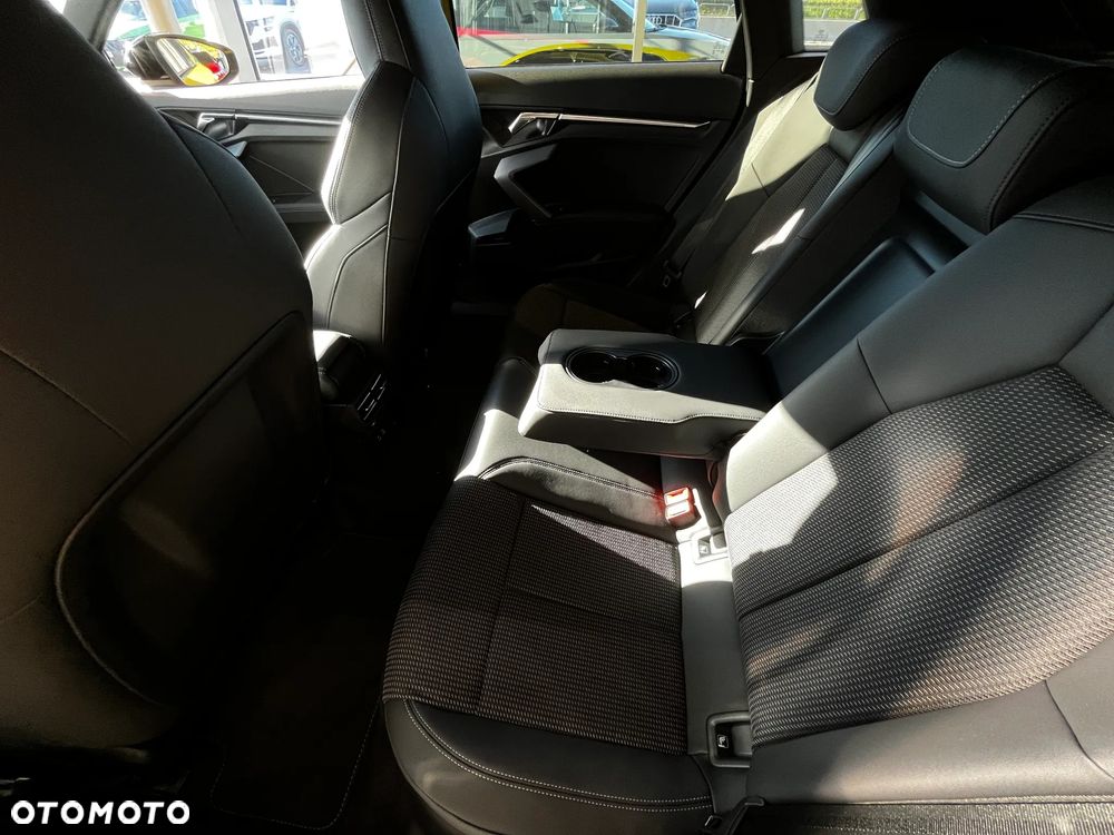 Audi A3 Sportback TFSI mHEV 110 kW S Line S tronic - 29