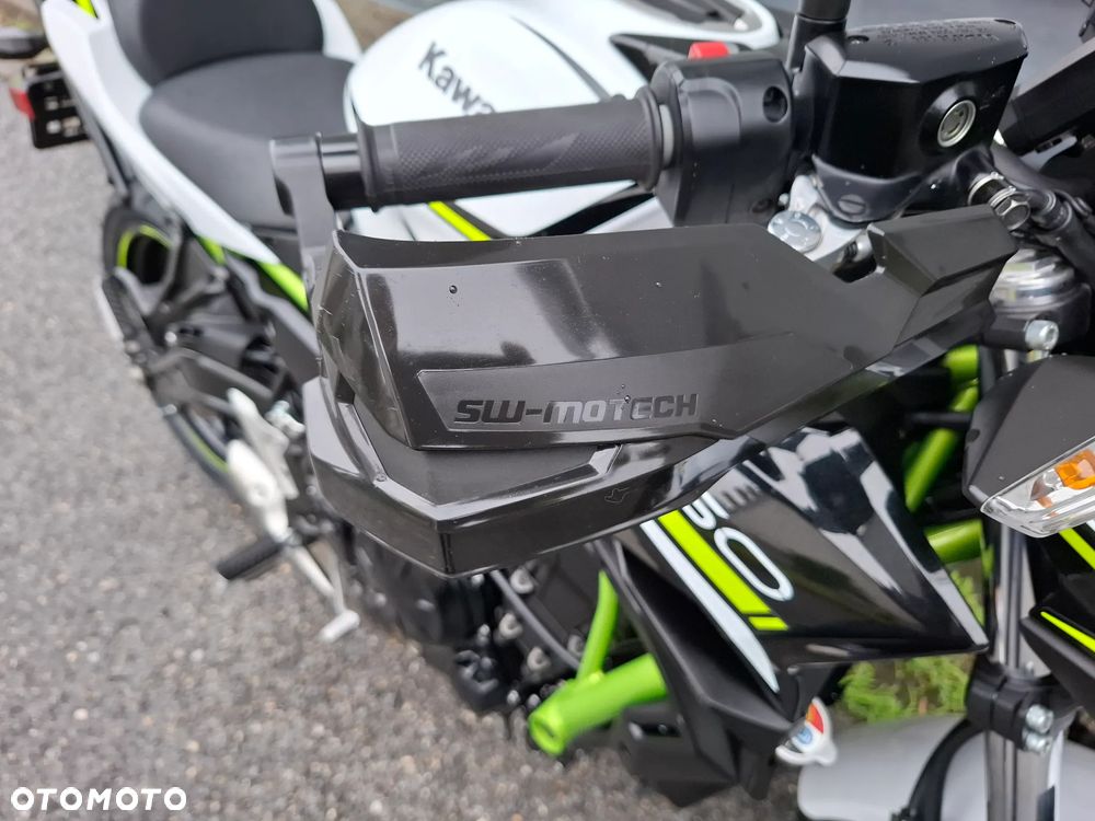 Kawasaki Z 650 - 17