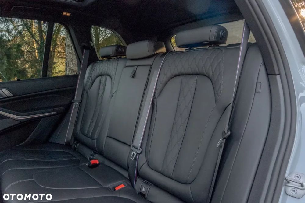 BMW X5 xDrive30d mHEV M Sport sport - 29