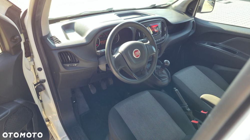 Fiat DOBLO - 11