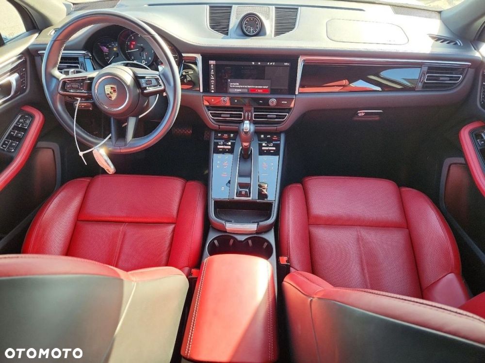 Porsche Macan - 8