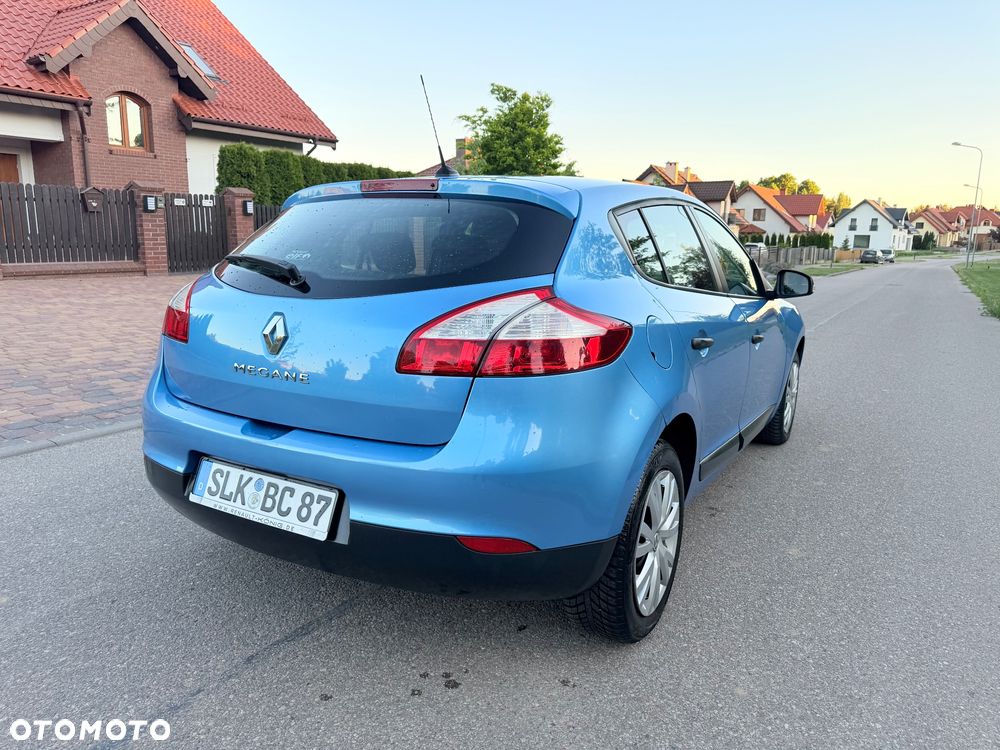 Renault Megane - 10