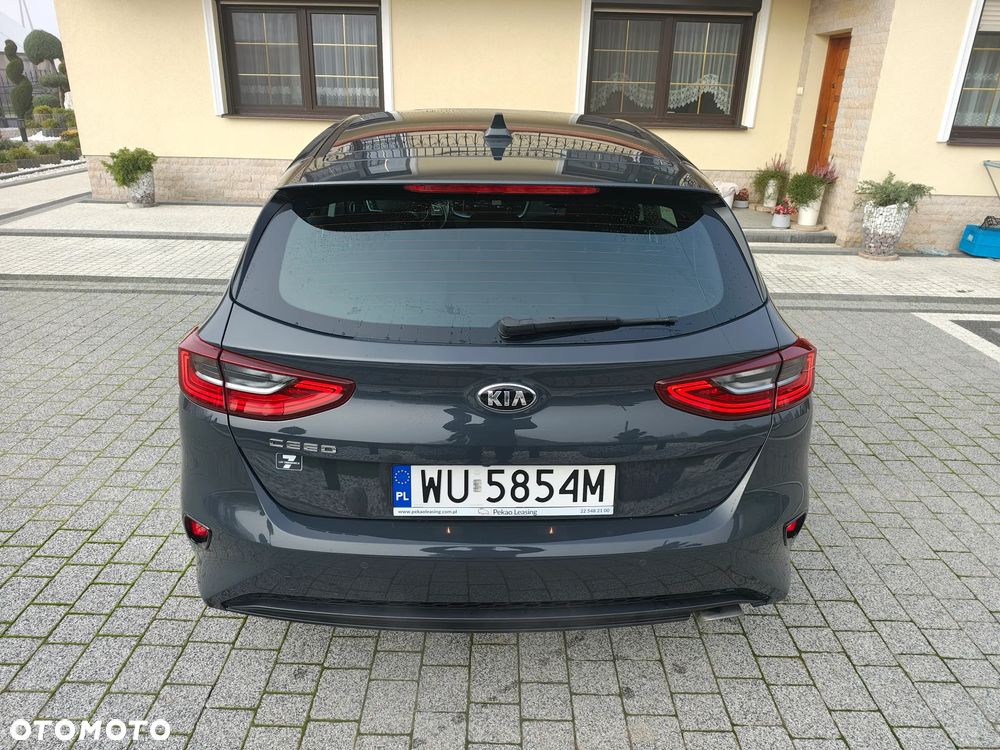 Kia Ceed 1.5 T-GDI M - 5