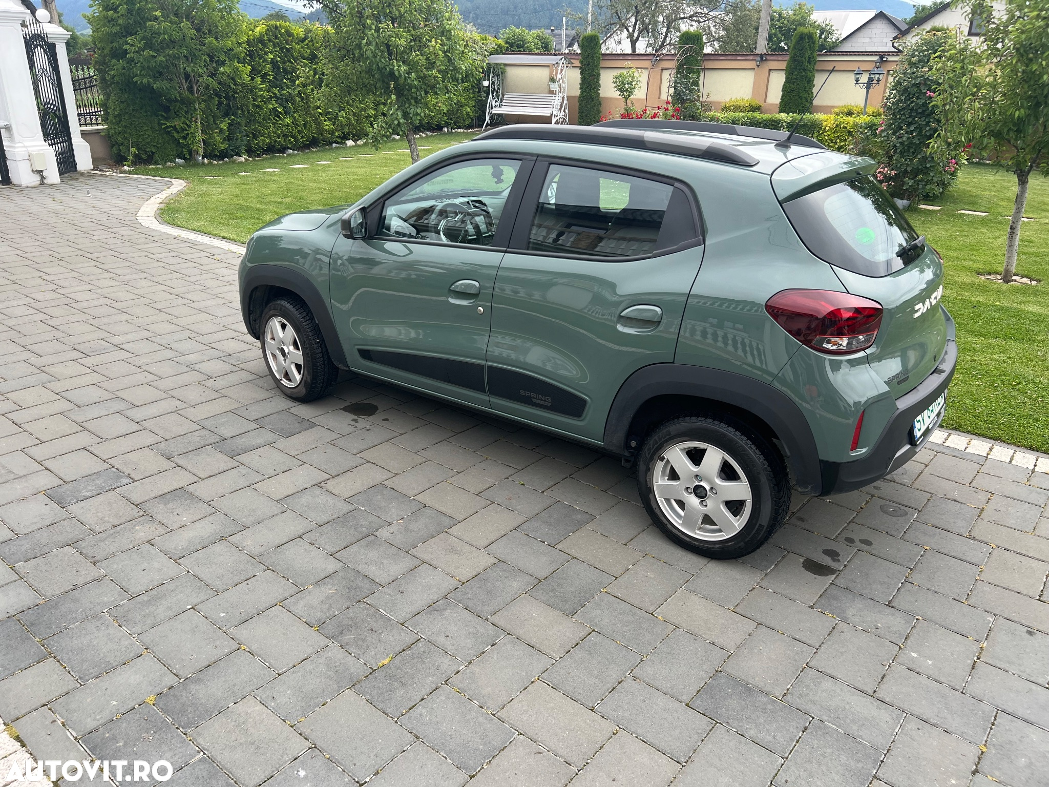 Dacia Spring Expression - 13