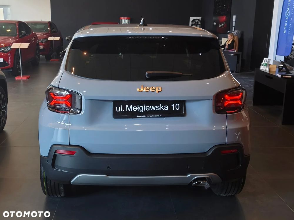 Jeep Avenger 1.2 T3 mHEV Summit FWD eDCT6 - 8