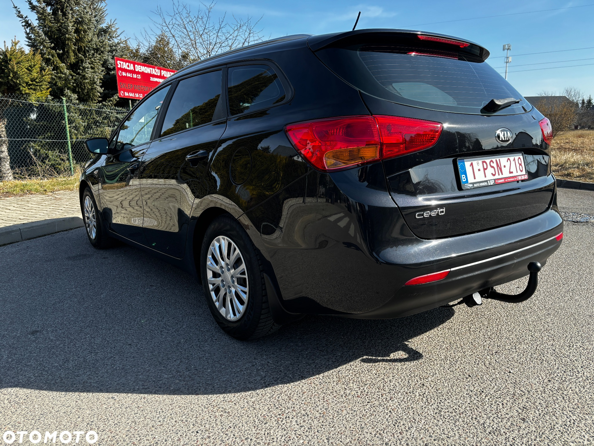 Kia Ceed 1.6 GDI Dream Team Edition - 27