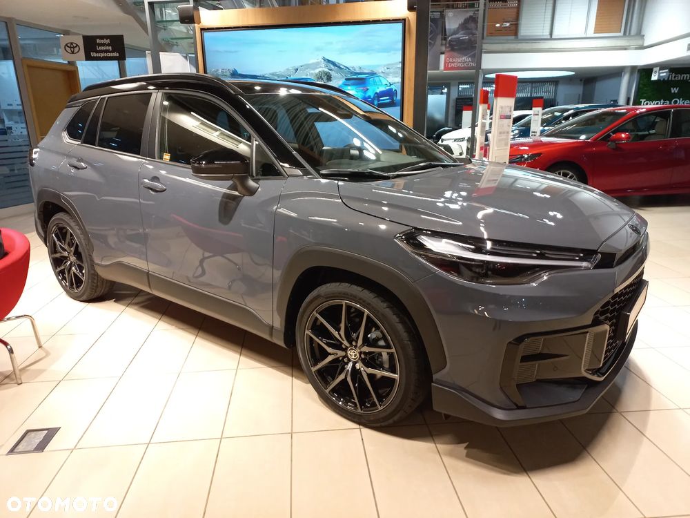 Toyota Corolla Cross 2.0 Hybrid GR Sport - 4