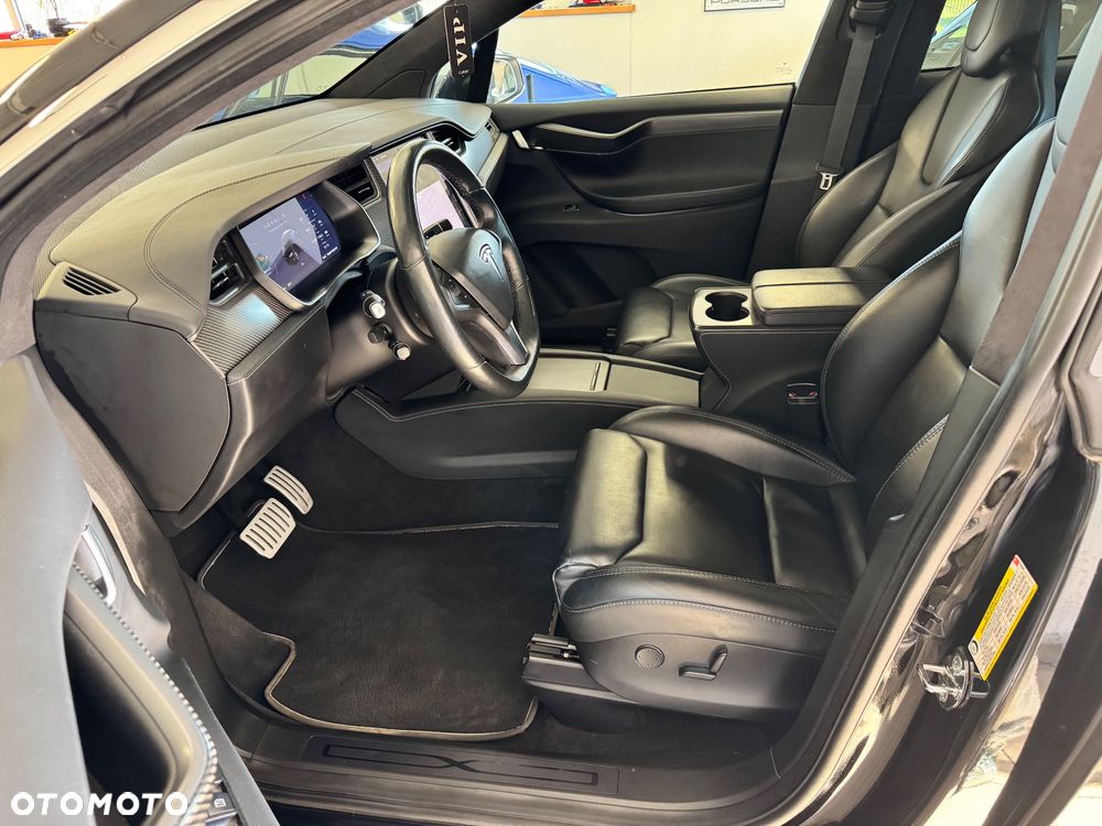Tesla Model X Performance - 20