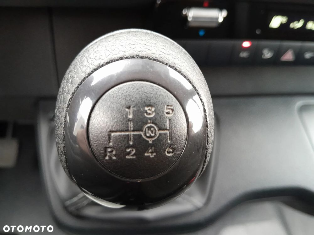 Mercedes-Benz Sprinter 315 - 11