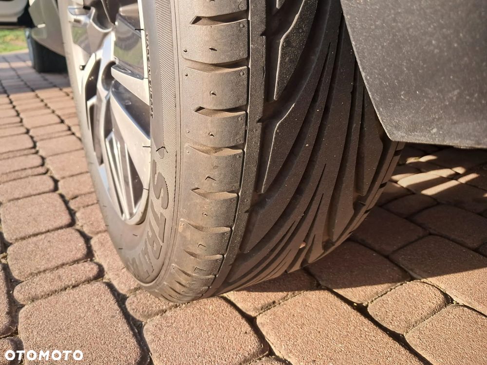 Peugeot 2008 PureTech 110 Stop&Start Allure - 23