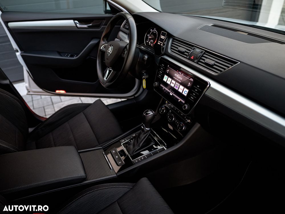 Skoda Superb 2.0 TDI DSG Ambition - 3