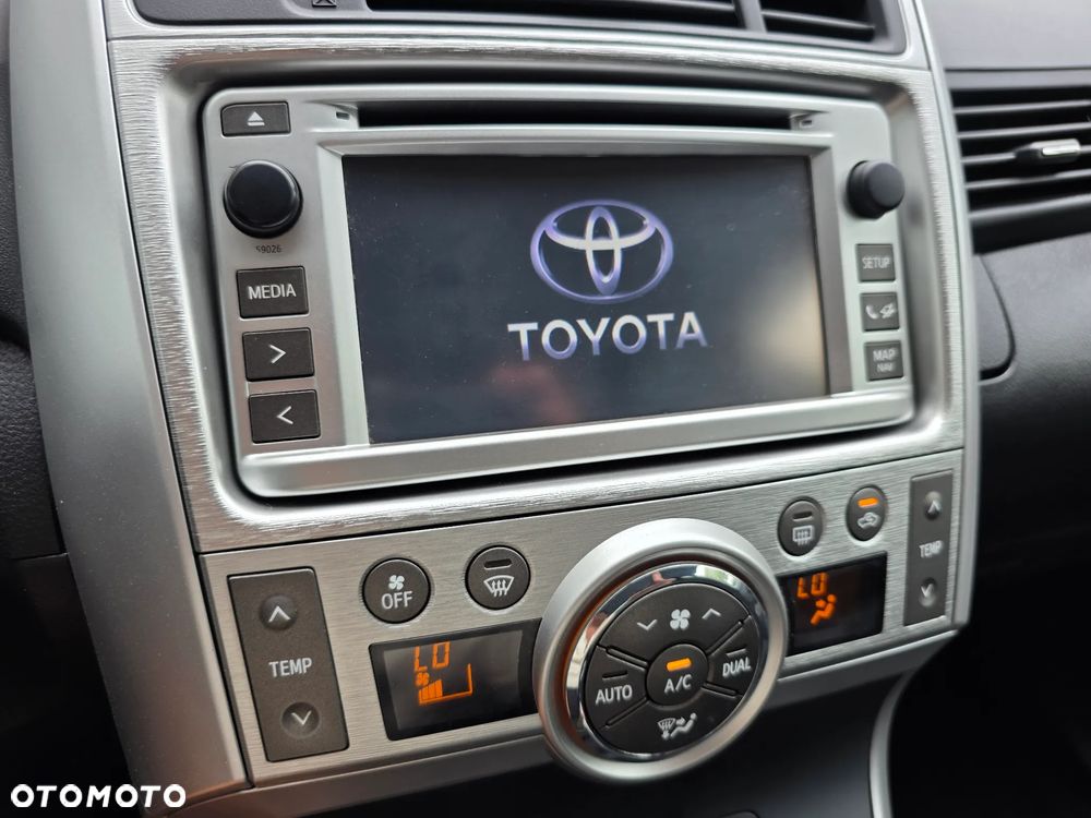 Toyota Verso 1.8 5-Sitzer Executive - 34