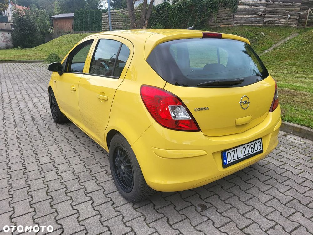 Opel Corsa 1.4 Cosmo - 7