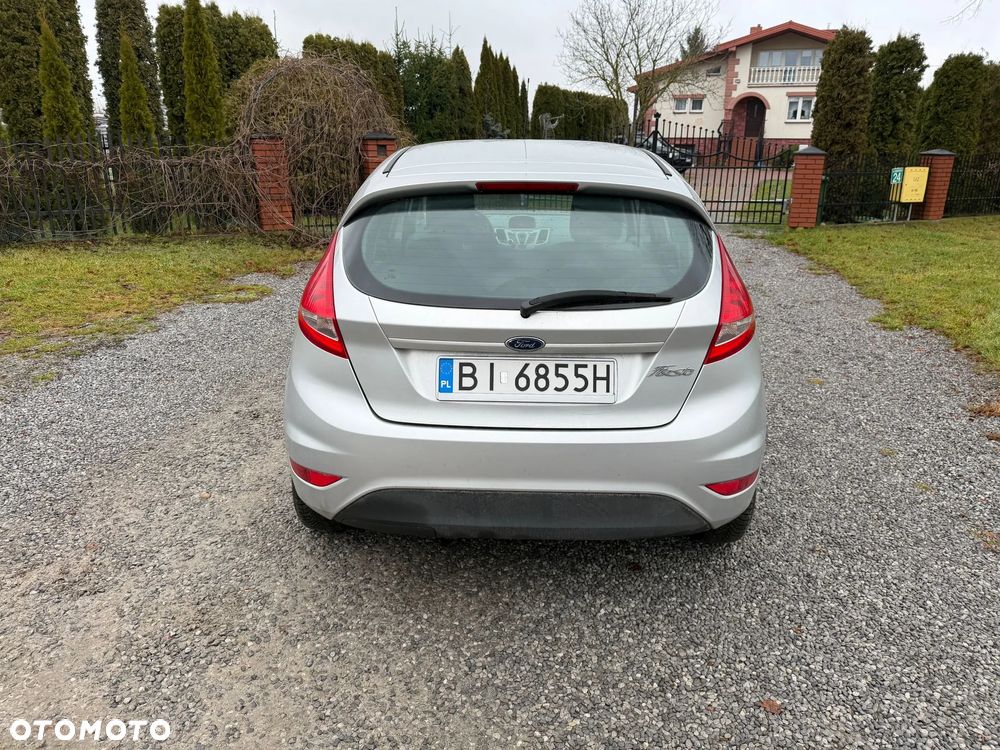 Ford Fiesta - 5