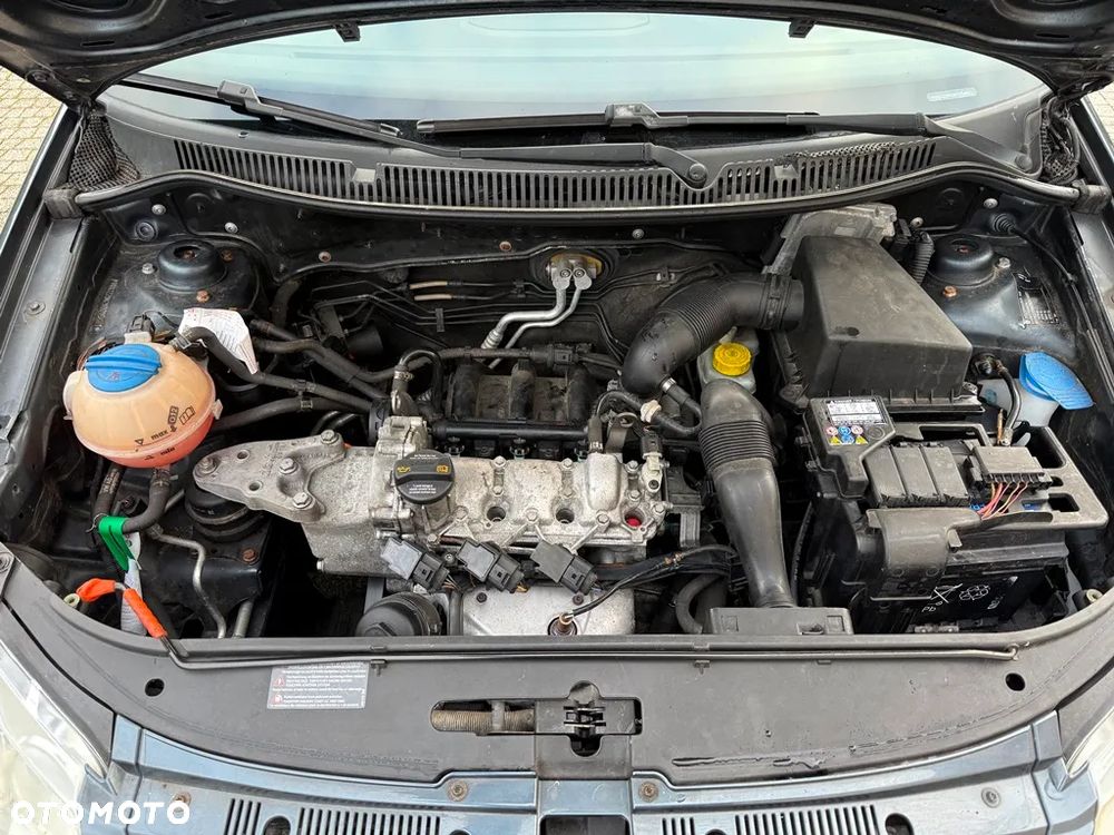 Volkswagen Polo 1.2 Trendline - 36