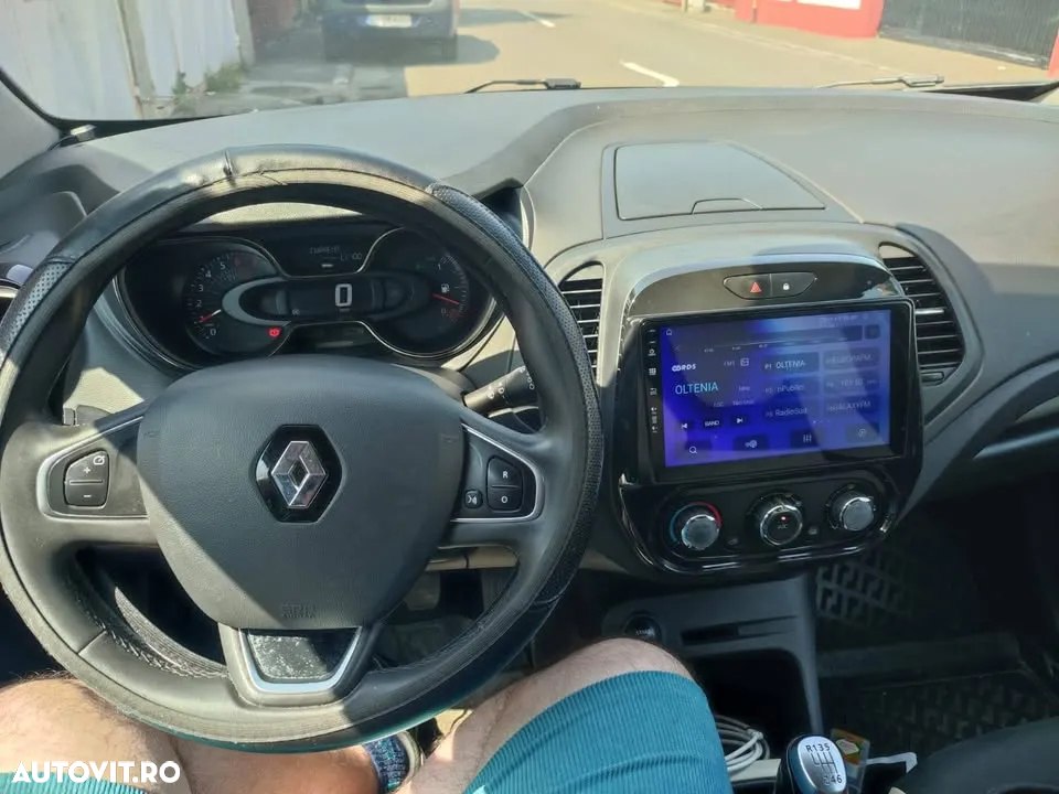 Renault Captur - 5