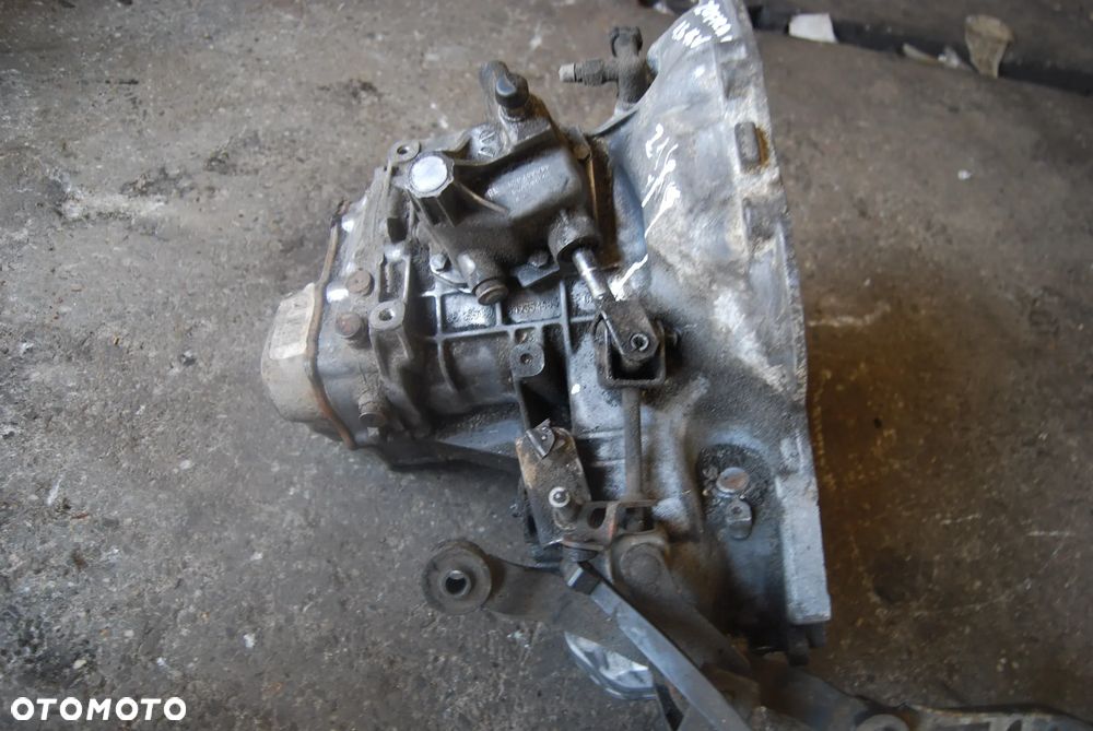SKRZYNIA BIEGÓW OPEL ZAFIRA A 1.6 16V LIFT Z16YNG - 3