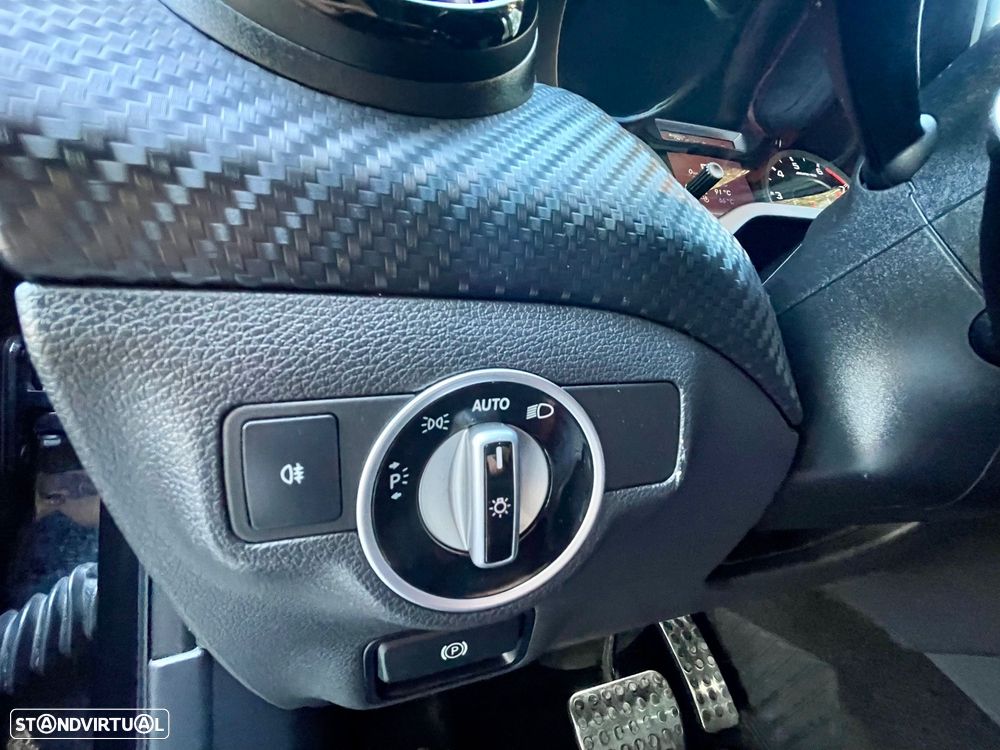 Mercedes-Benz A 45 AMG 4-Matic - 17