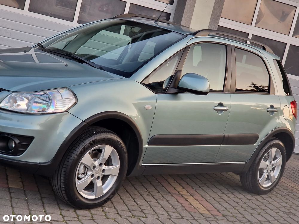Suzuki SX4 1.6 Comfort Plus 4WD - 3