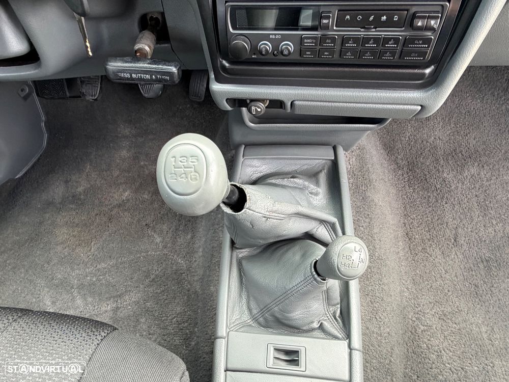 Toyota Hilux 2.4 D LN145LPT Cab Dupla - 37
