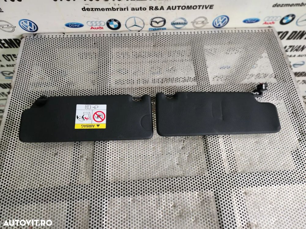 Parasolare Parasolar Bmw Seria 1 F40 F41 M Paket Negre Dezmembrez Bmw F40 M Paket - Dezmembrari Ara - 2