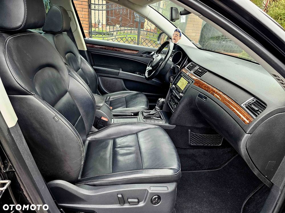 Skoda Superb 2.0 TDI 4x4 Business DSG - 22