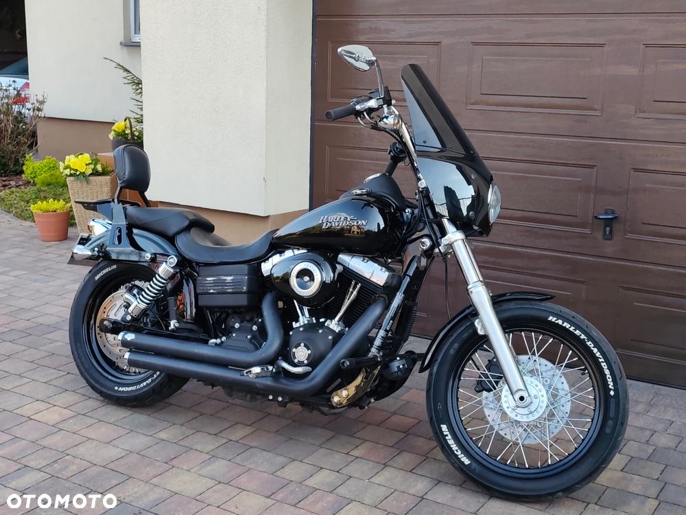Harley-Davidson Dyna Street Bob - 4