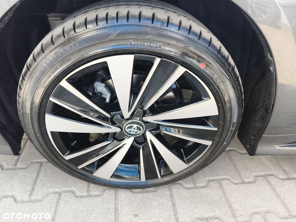 Toyota Corolla 1.8 Hybrid Style - 16