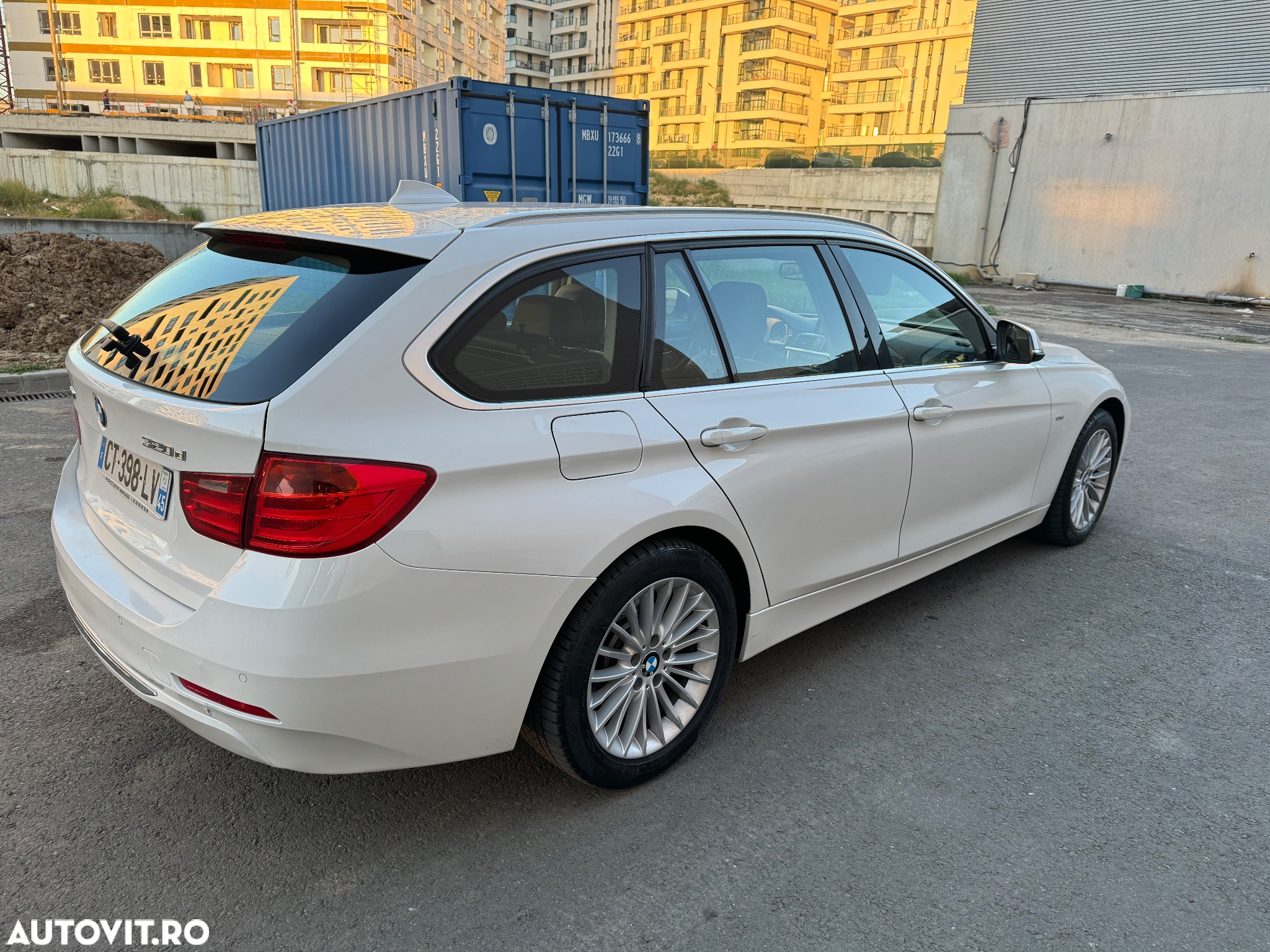 BMW Seria 3 320d Aut. Luxury Line - 3