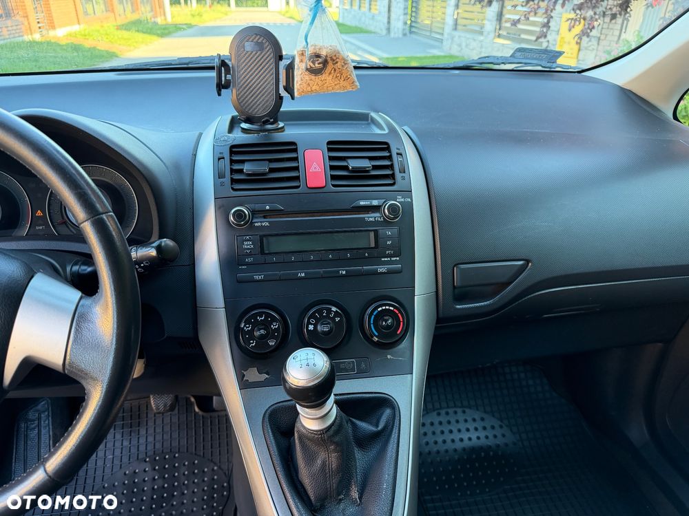 Toyota Auris 1.4 D-4D Edition - 22