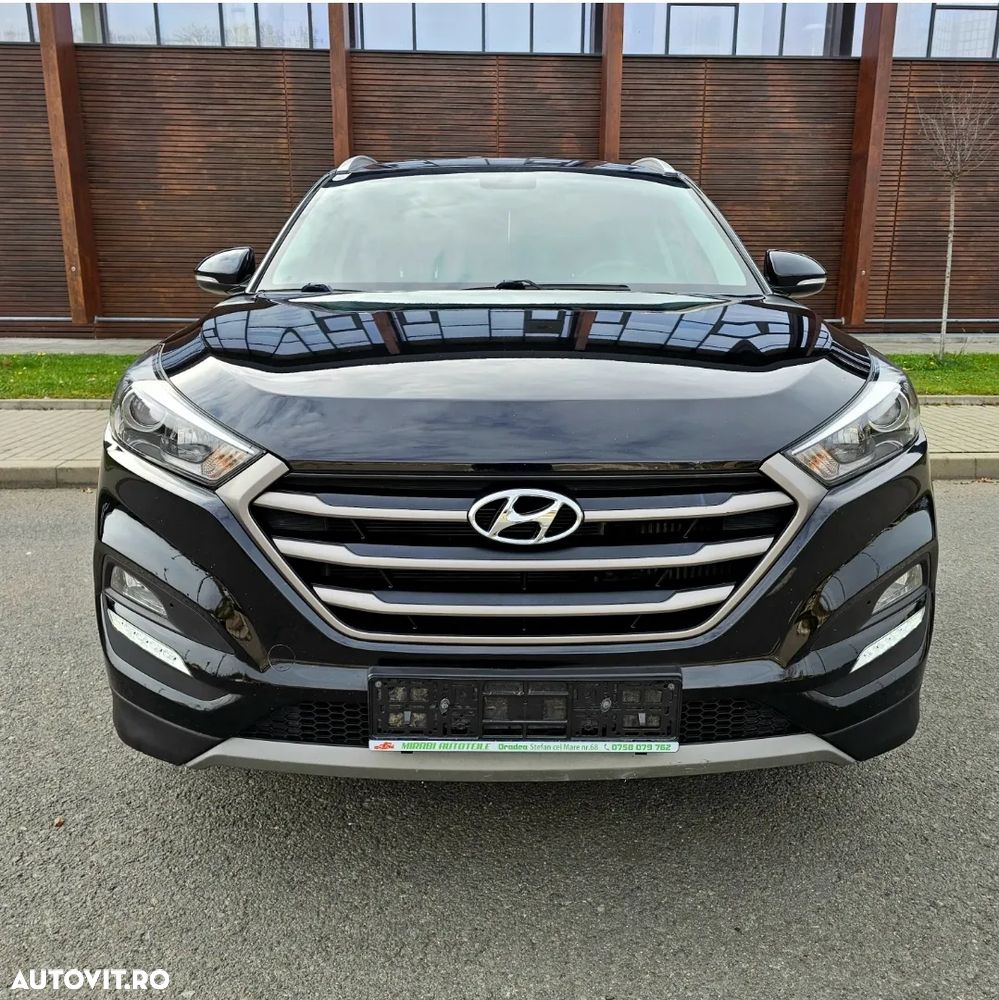 Hyundai Tucson 2.0 CRDI 4WD Advantage - 2