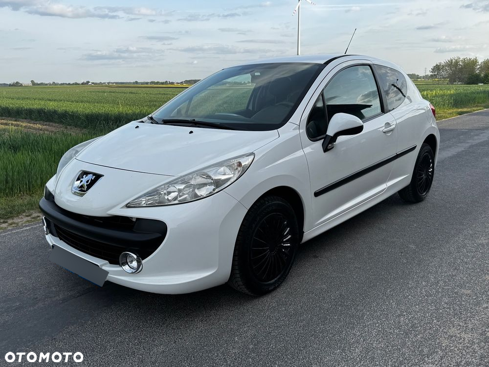 Peugeot 207 - 11