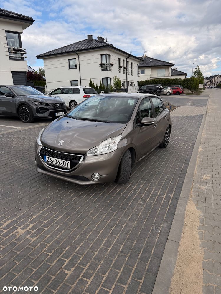 Peugeot 208 1.4 VTi Active - 9