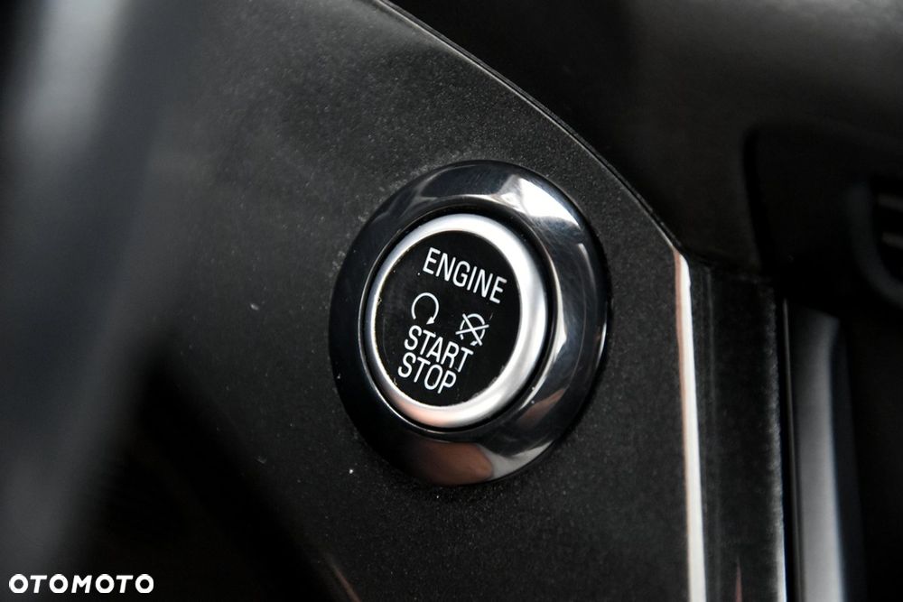 Ford Kuga 1.5 EcoBlue ST-LINE - 32