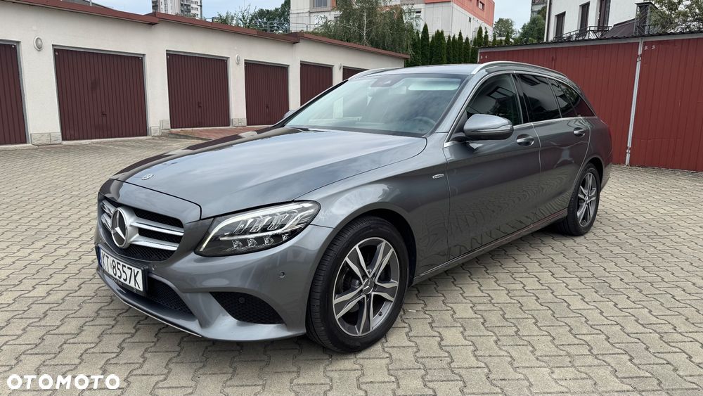 Mercedes-Benz Klasa C 200 d 9G-TRONIC Avantgarde - 3