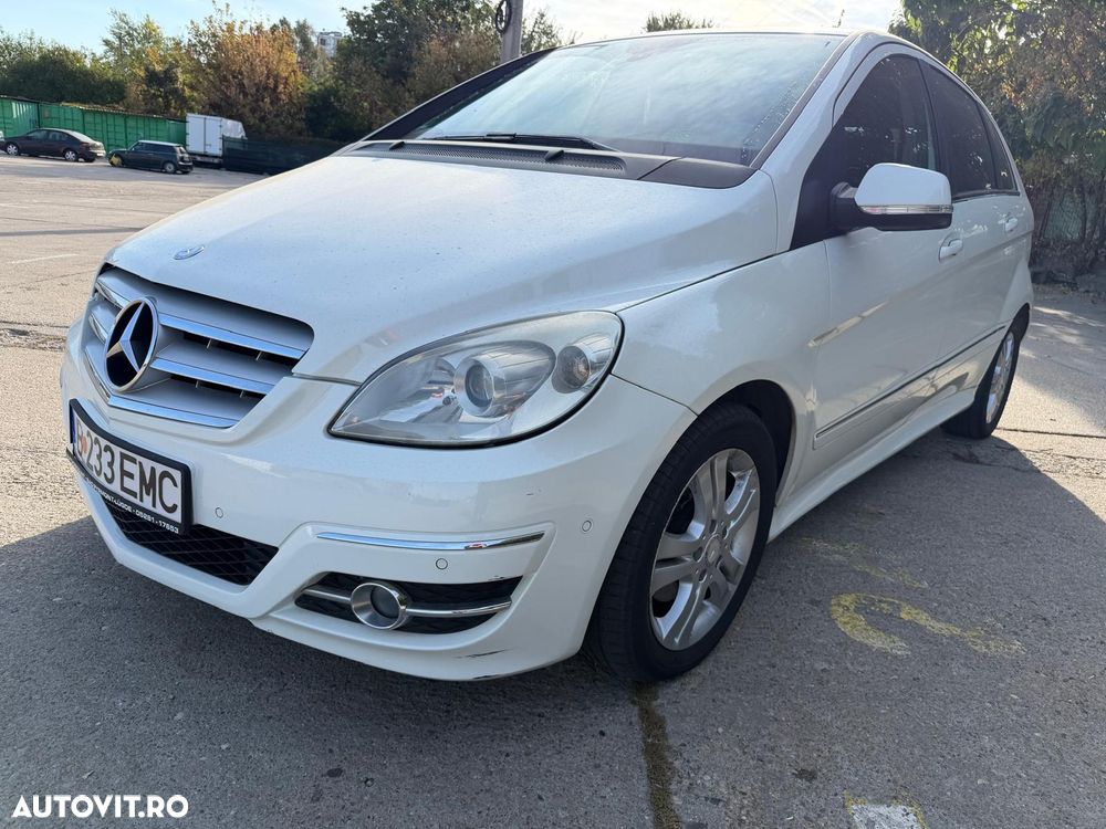 Mercedes-Benz Eqb