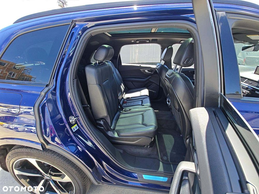 Audi Q7 - 19