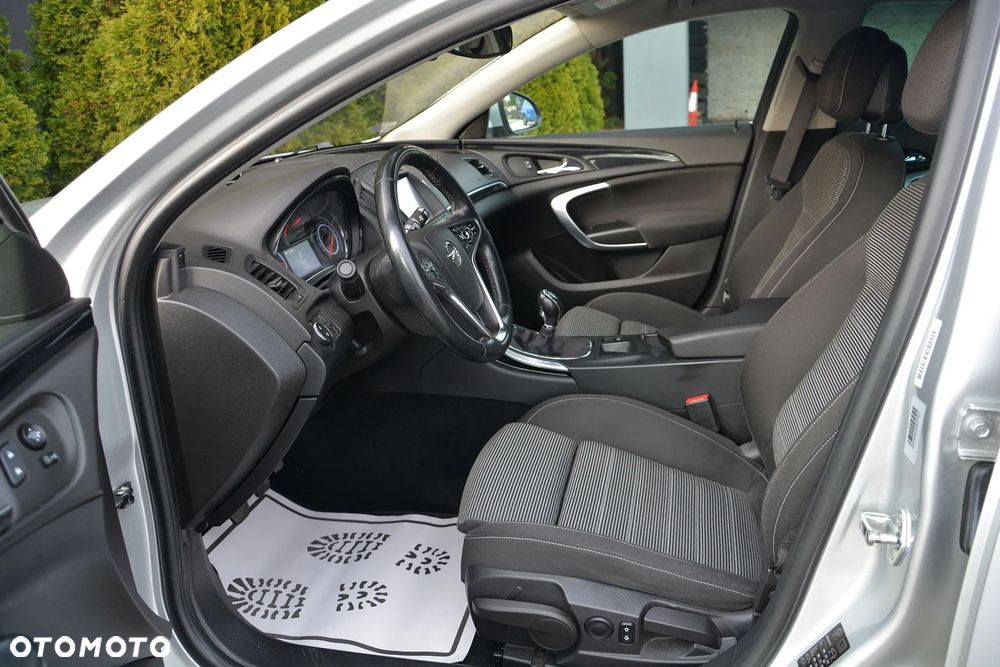 Opel Insignia 2.0 CDTI Cosmo S&S - 10