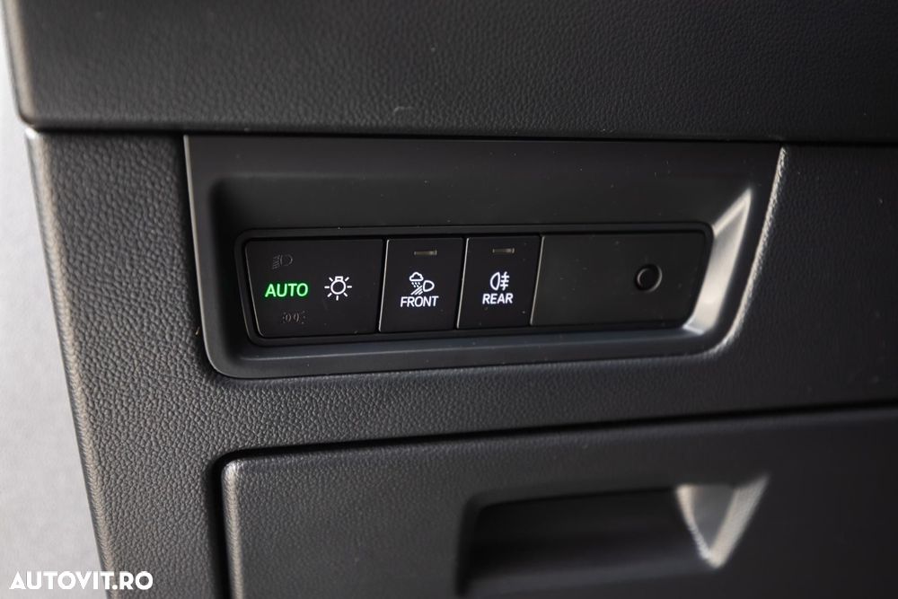 Volkswagen Touareg 3.0 V6 e-Hybrid 4Motion Aut. R - 34