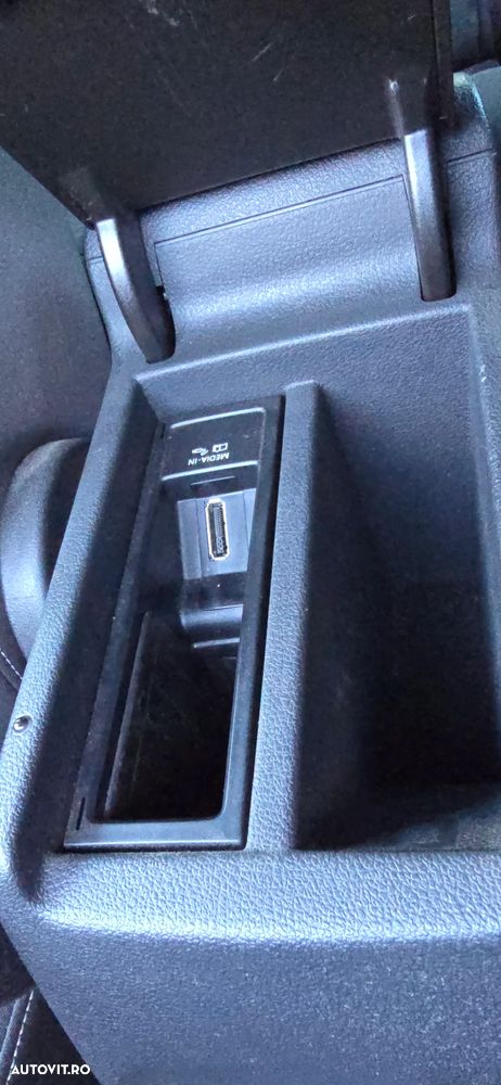Volkswagen Tiguan - 21
