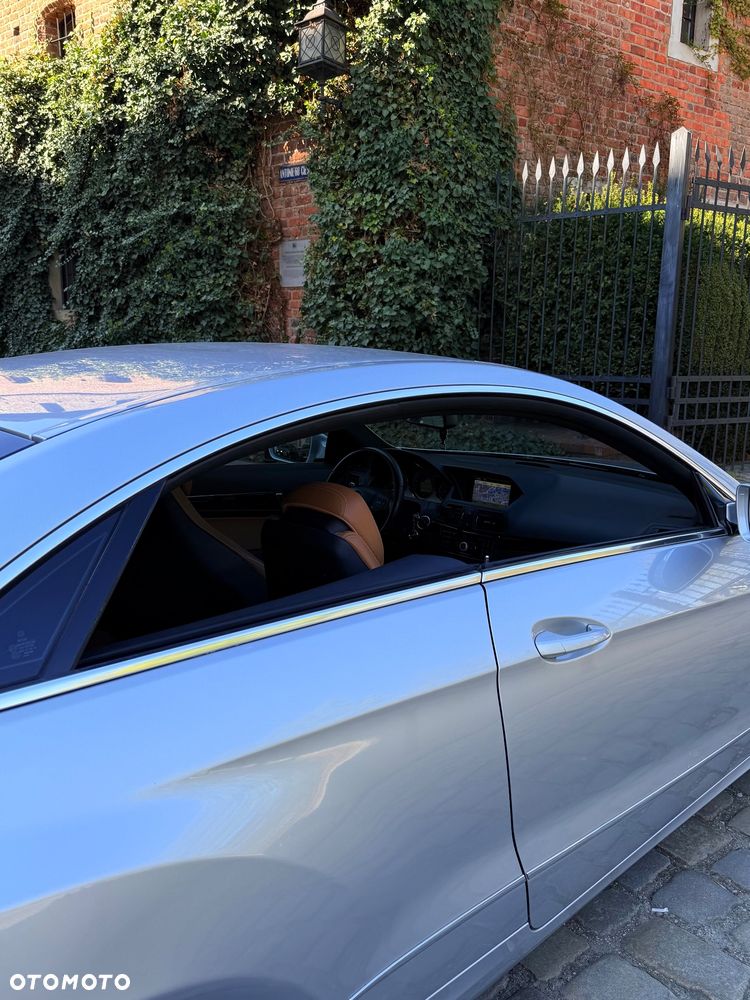 Mercedes-Benz Klasa E 250 CGI BlueEffICIENCY - 7