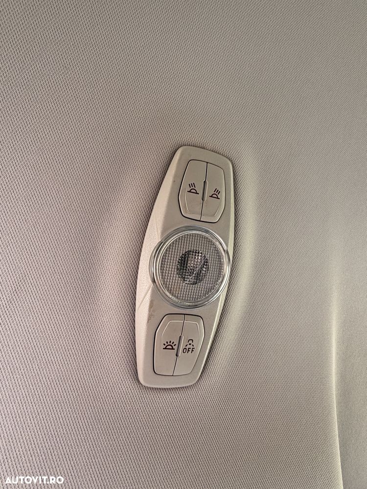 Ford Mondeo 2.0 TDCI Titanium X - 20