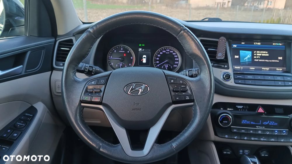 Hyundai Tucson 2.0 CRDI Premium 4WD - 23