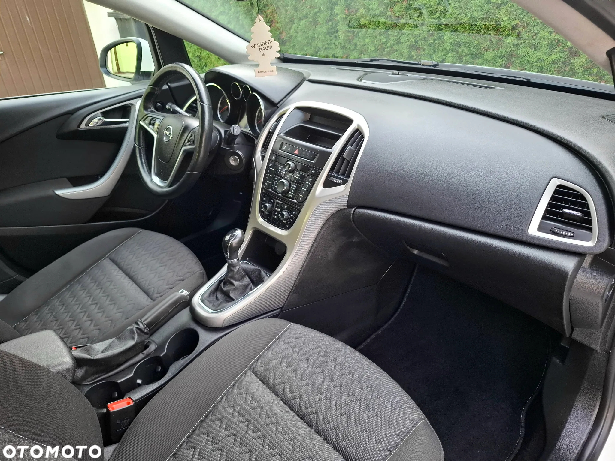 Opel Astra - 16