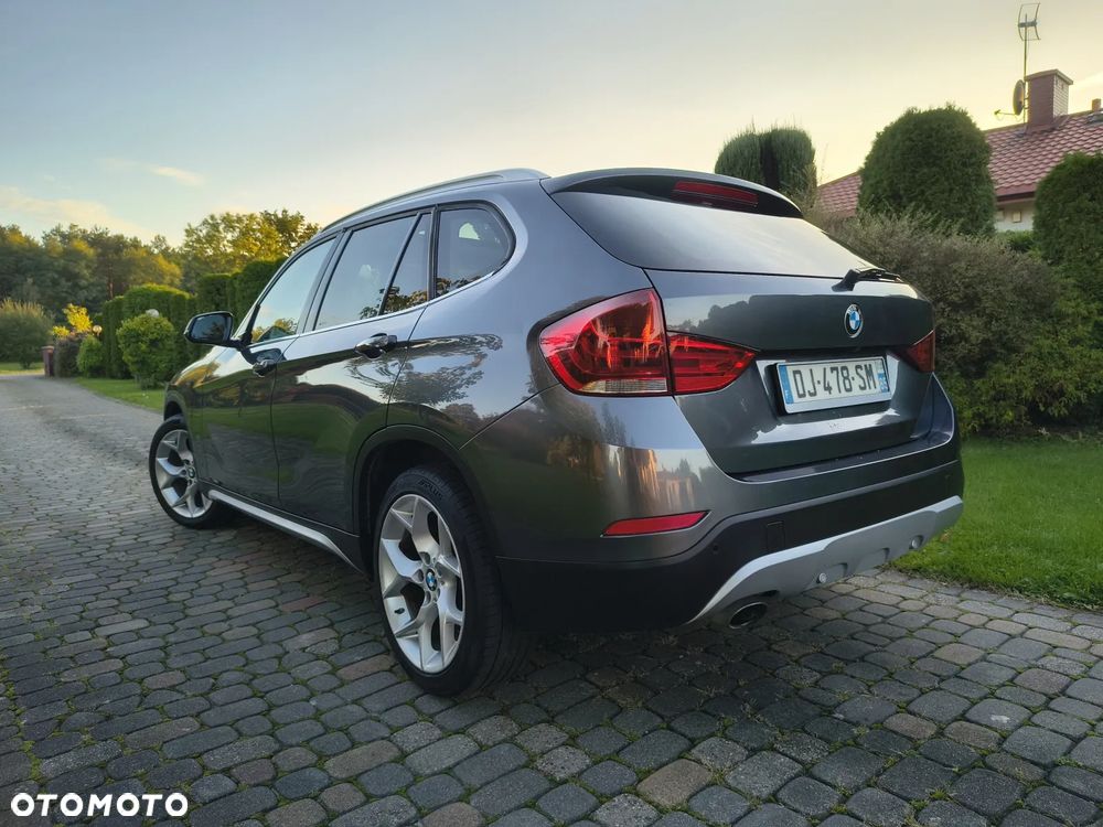 BMW X1 xDrive18d - 29