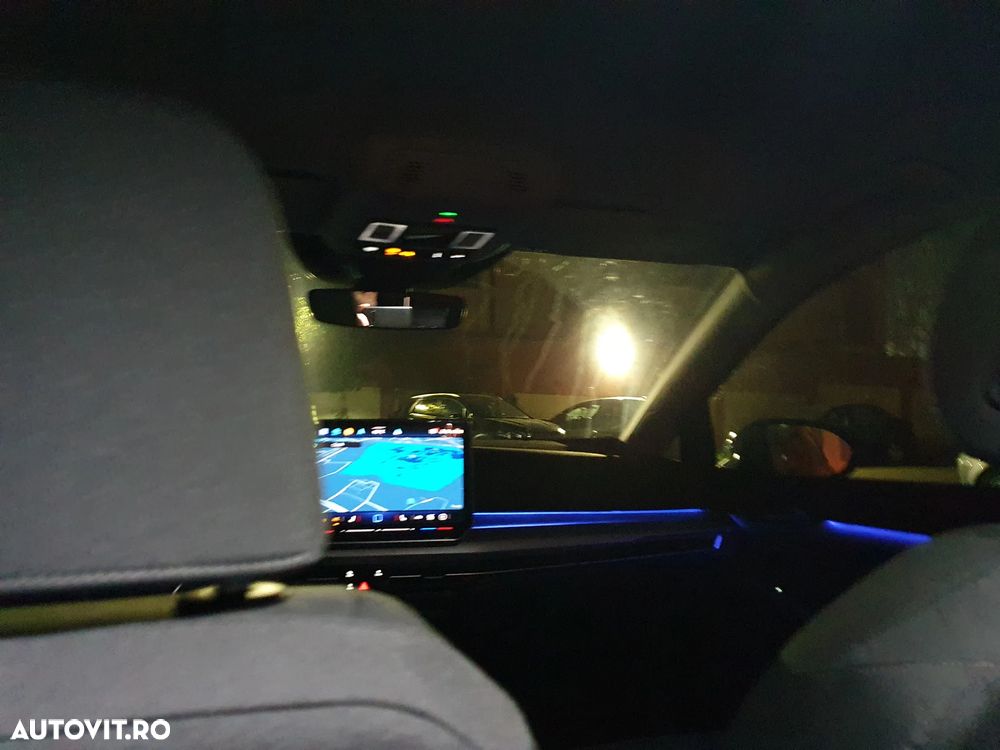 Volkswagen Golf 1.5 eTSI DSG MHEV Life - 17