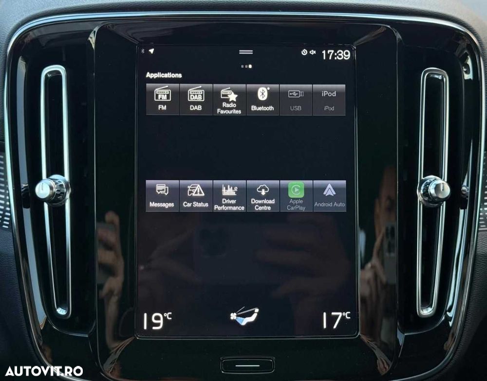 Volvo XC 40 Recharge T5 Twin Engine AT7 R-Design - 29